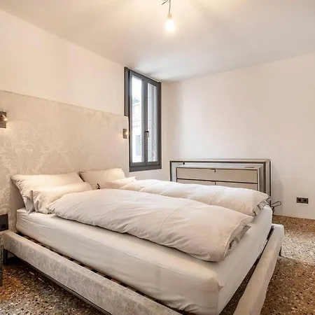 Luxury Venetian Style On Grand Canal * Venedig
