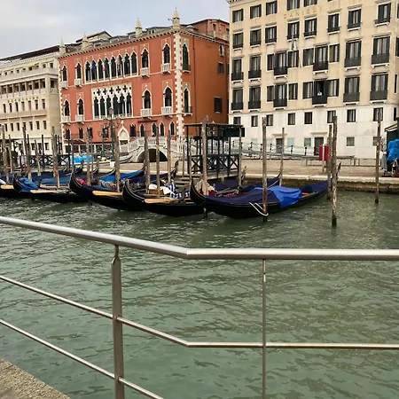 아파트 Luxury Venetian Style On Grand Canal
